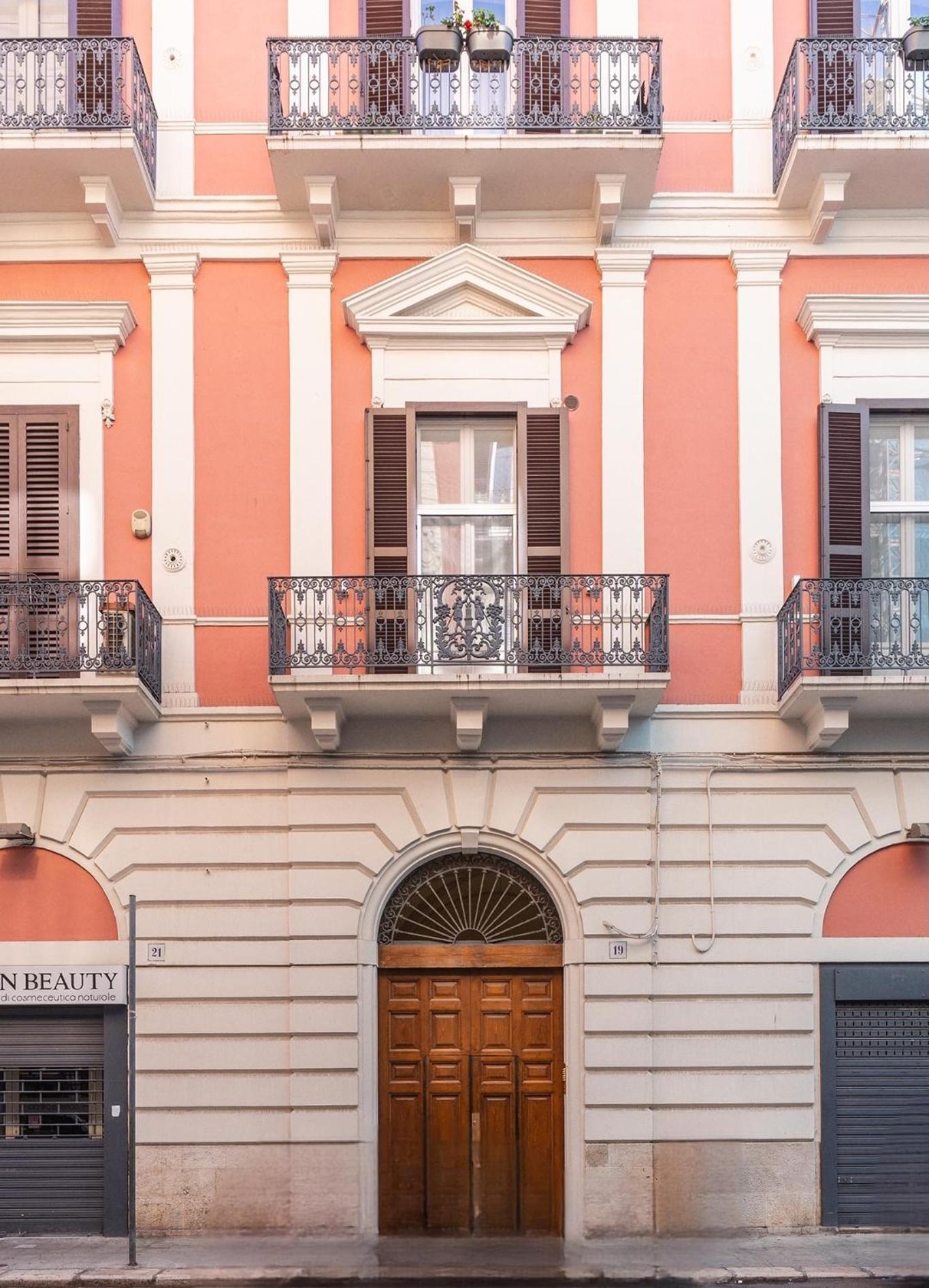 Agape Apartment Bari Bagian luar foto